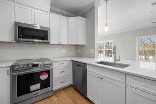 485 Blue Hills Pkwy, Milton, MA 02186 - Photo 8
