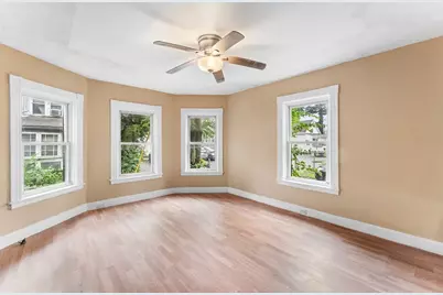 2 Hacker Ct, Worcester, MA 01603 - Photo 2
