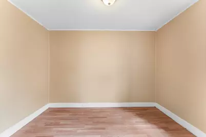 2 Hacker Ct, Worcester, MA 01603 - Photo 10