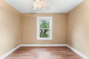 2 Hacker Ct, Worcester, MA 01603 - Photo 20