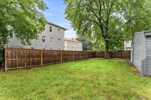 2 Hacker Ct, Worcester, MA 01603 - Photo 28