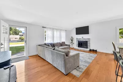 25 Nancy Ln, Barnstable, MA 02601 - Photo 4