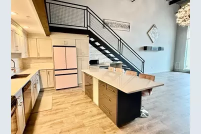 950 Broadway #10, Chelsea, MA 02150 - Photo 2