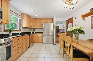 218 Hampton Rd, Sharon, MA 02067 - Photo 8