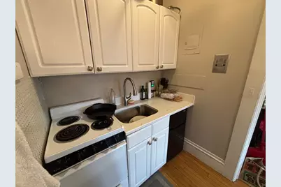82 Charles St. #4F, Boston, MA 02114 - Photo 6