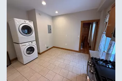 372 Metropolitan Ave #1, Boston, MA 02131 - Photo 6