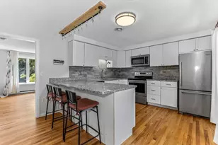 5 Village Way, Norton, MA 02766 - Photo 4