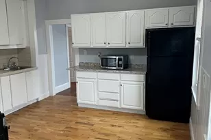 98 Irving, Everett, MA 02149 - Photo 2