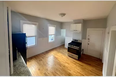 98 Irving #3, Everett, MA 02149 - Photo 4