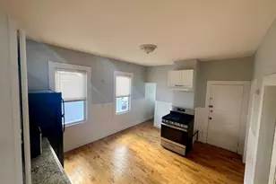 98 Irving, Everett, MA 02149 - Photo 4