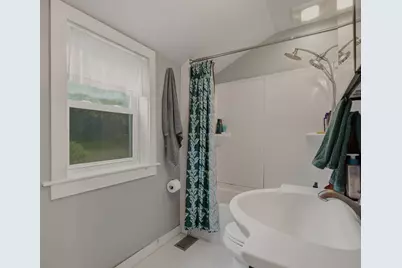 22 Hathaway, Dartmouth, MA 02747 - Photo 16
