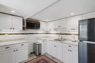 172 Bedford Rd, Woburn, MA 01801 - Photo 22