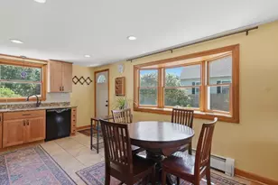 172 Bedford Rd, Woburn, MA 01801 - Photo 6