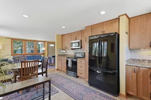 172 Bedford Rd, Woburn, MA 01801 - Photo 8