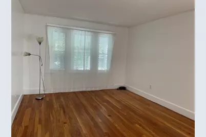 38 Hemlock St. #2, Arlington, MA 02474 - Photo 4