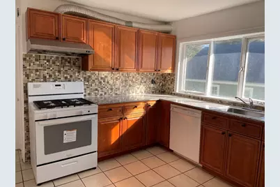 38 Hemlock St. #2, Arlington, MA 02474 - Photo 1