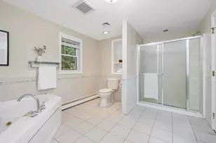 22 Bracebridge Rd, Newton, MA 02459 - Photo 18