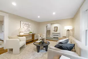 22 Bracebridge Rd, Newton, MA 02459 - Photo 4