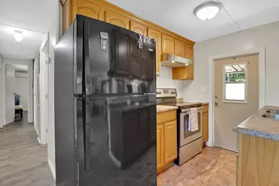 67 Fieldston St, Springfield, MA 01119 - Photo 10