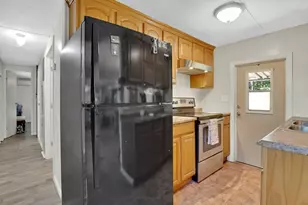 67 Fieldston St, Springfield, MA 01119 - Photo 10