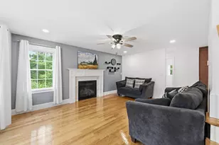 25 4th Ave, Billerica, MA 01821 - Photo 6