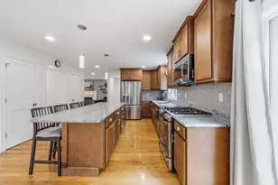 25 4th Ave, Billerica, MA 01821 - Photo 10