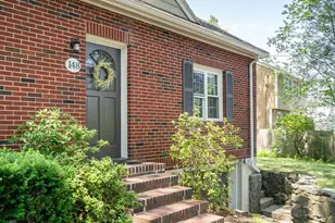 148 Cedar St, Lexington, MA 02421 - Photo 2