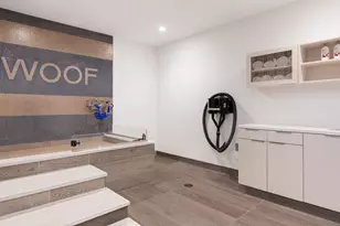 45 Temple St, Boston, MA 02114 - Photo 16