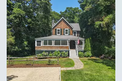 7 Brenton Road, Falmouth, MA 02556 - Photo 1