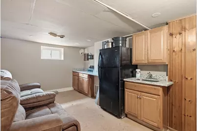 80 Clarence St, Everett, MA 02149 - Photo 20