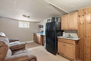 80 Clarence St, Everett, MA 02149 - Photo 20