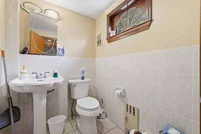 80 Clarence St, Everett, MA 02149 - Photo 10