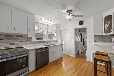 35 Perkins, Quincy, MA 02169 - Photo 8