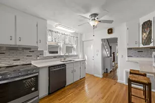 35 Perkins, Quincy, MA 02169 - Photo 8