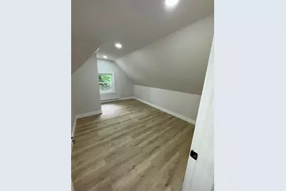 86 Amherst St, Springfield, MA 01109 - Photo 16