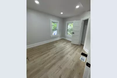 86 Amherst St, Springfield, MA 01109 - Photo 34