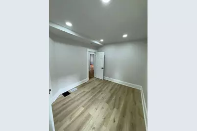 86 Amherst St, Springfield, MA 01109 - Photo 22