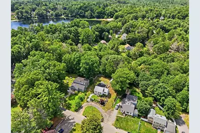 27 Leigh Rd, Hamilton, MA 01982 - Photo 38