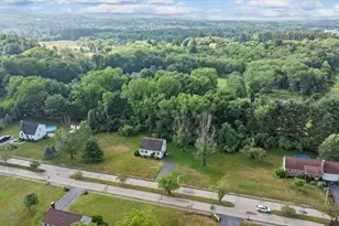 7 Sneade Dr, Oxford, MA 01540 - Photo 32
