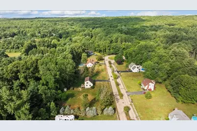 7 Sneade Dr, Oxford, MA 01540 - Photo 34