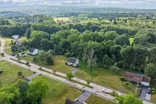 7 Sneade Dr, Oxford, MA 01540 - Photo 10