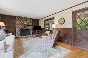 665 Blackstone St, Uxbridge, MA 01569 - Photo 16