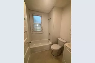 15 Fortesque Street #4, Lynn, MA 01903 - Photo 4
