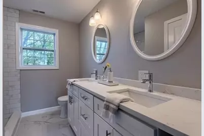 350 South Rd #2, Bedford, MA 01730 - Photo 14