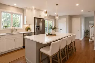 350 South Rd, Bedford, MA 01730 - Photo 4