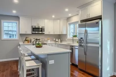 350 South Rd #2, Bedford, MA 01730 - Photo 6