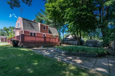 14 Bessbrook, Agawam, MA 01030 - Photo 2
