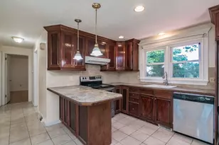 14 Bessbrook, Agawam, MA 01030 - Photo 6