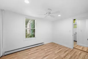 17 Vestry St, Beverly, MA 01915 - Photo 12