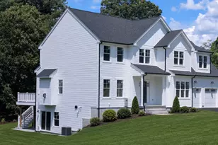 17 W Main St, Upton, MA 01568 - Photo 2